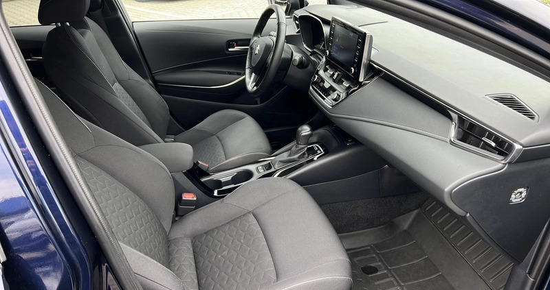 Suzuki Swace cena 95900 przebieg: 33978, rok produkcji 2020 z Gostynin małe 301